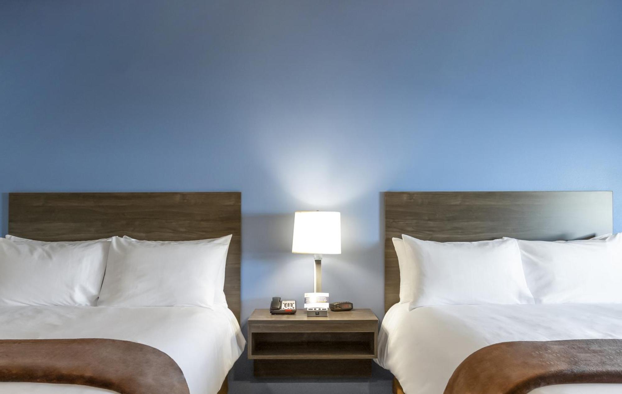 My Place Hotel-Randolph, Vt 外观 照片