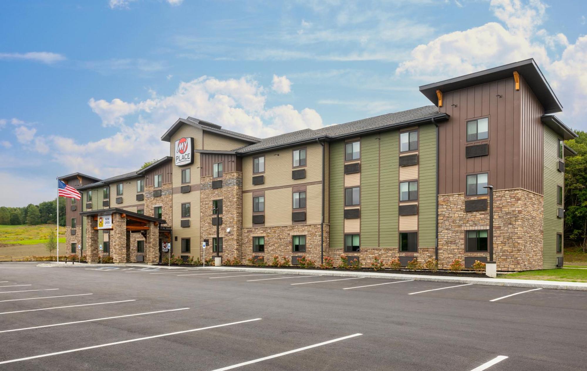 My Place Hotel-Randolph, Vt 外观 照片