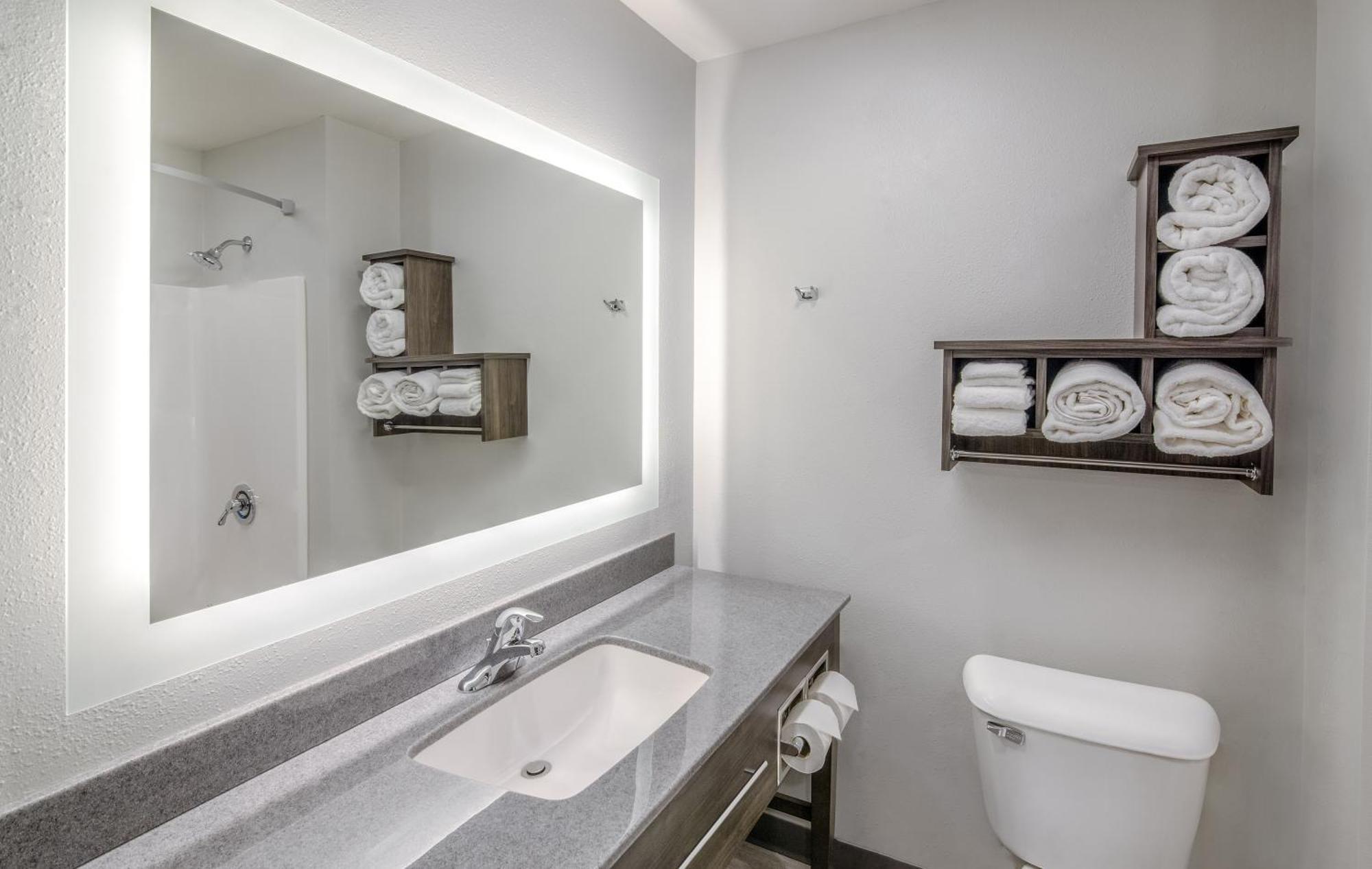 My Place Hotel-Randolph, Vt 外观 照片